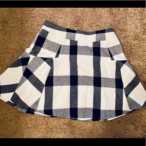 BANANA REPUBLIC plaid pleated skirt